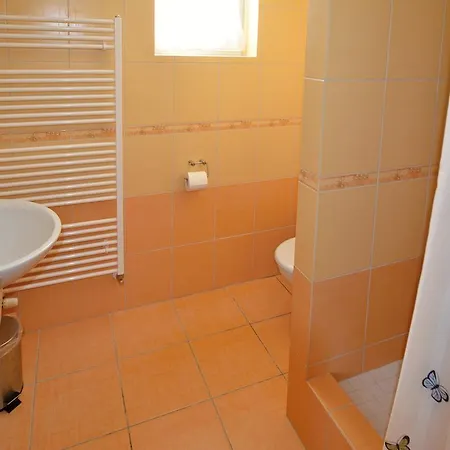 Broma Guest house
